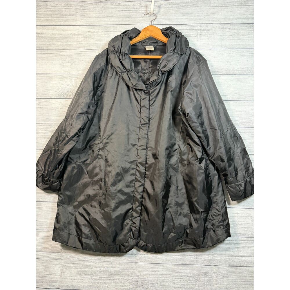 Women’s 1X Black Lightweight Ruffle Collar Coat Jacket Thin Polyester Bin A